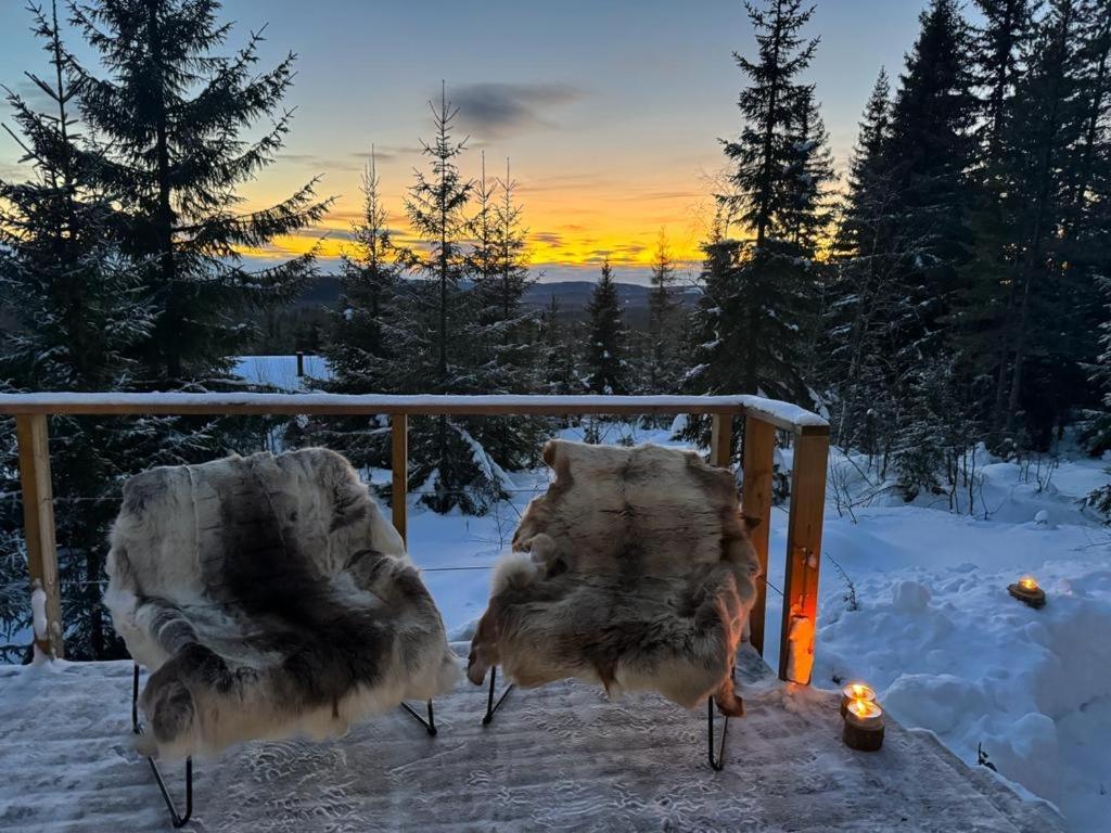 Forest Cabin With Stunning Mountain View & Sauna Турсбю Екстер'єр фото